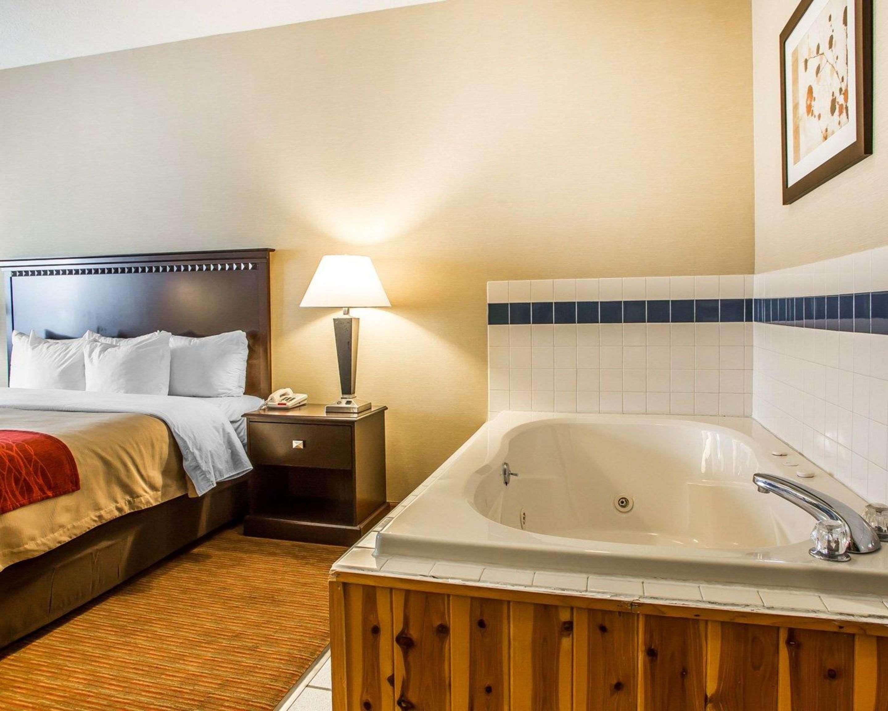 Quality Inn Greenville North Екстер'єр фото