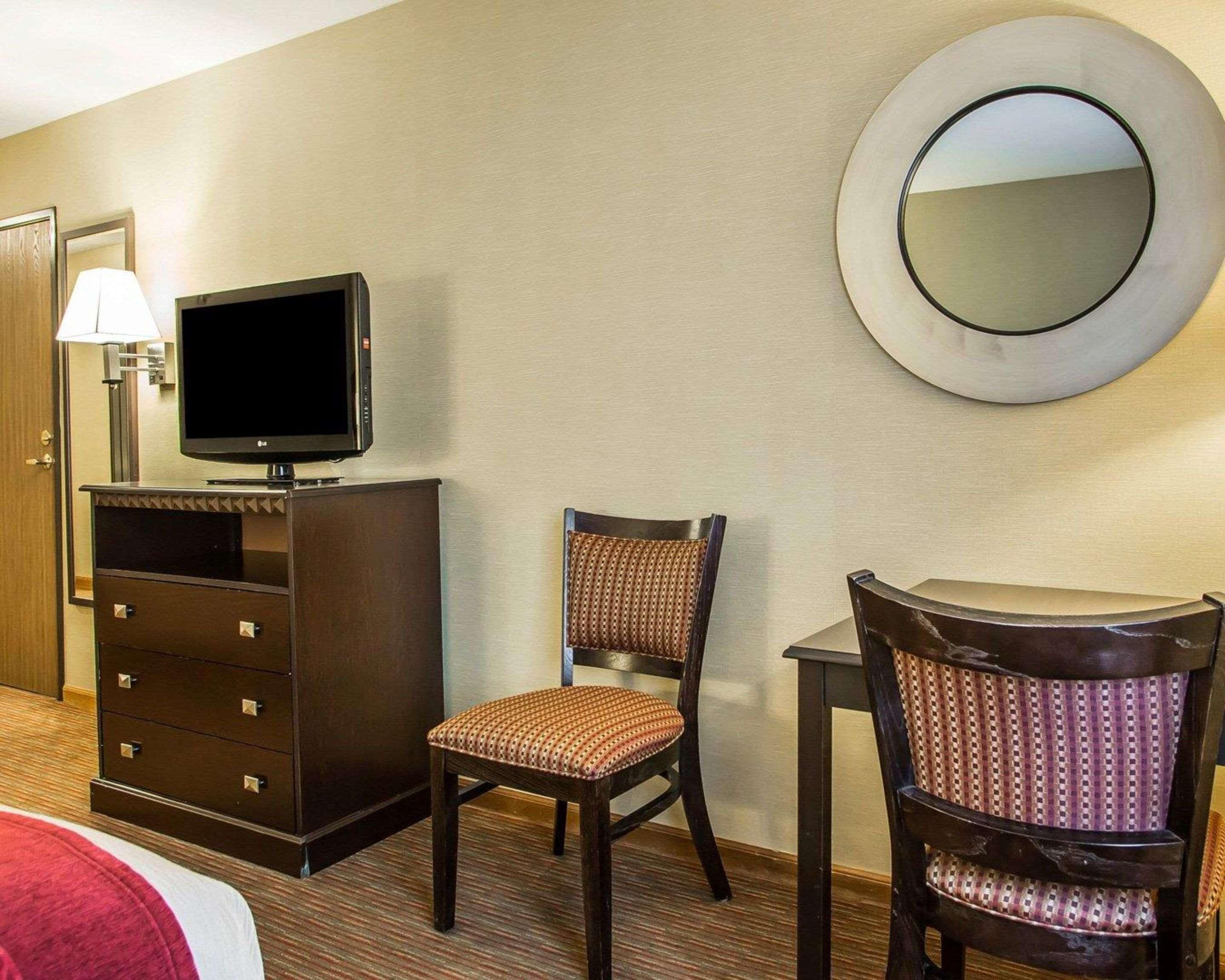 Quality Inn Greenville North Екстер'єр фото